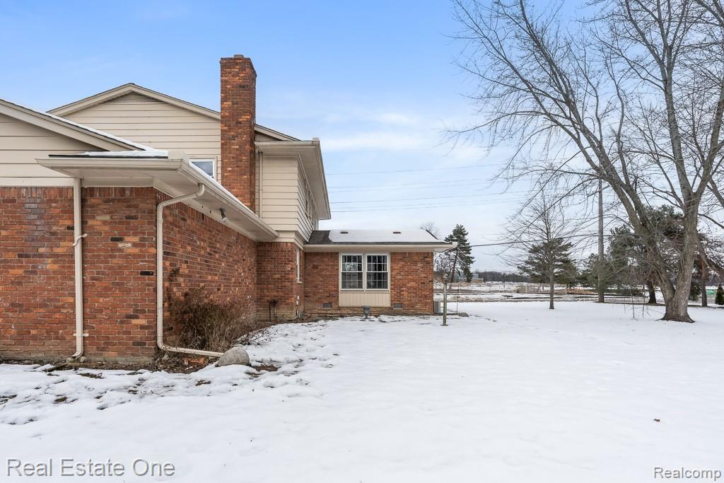 28777 W 11 Mile Road