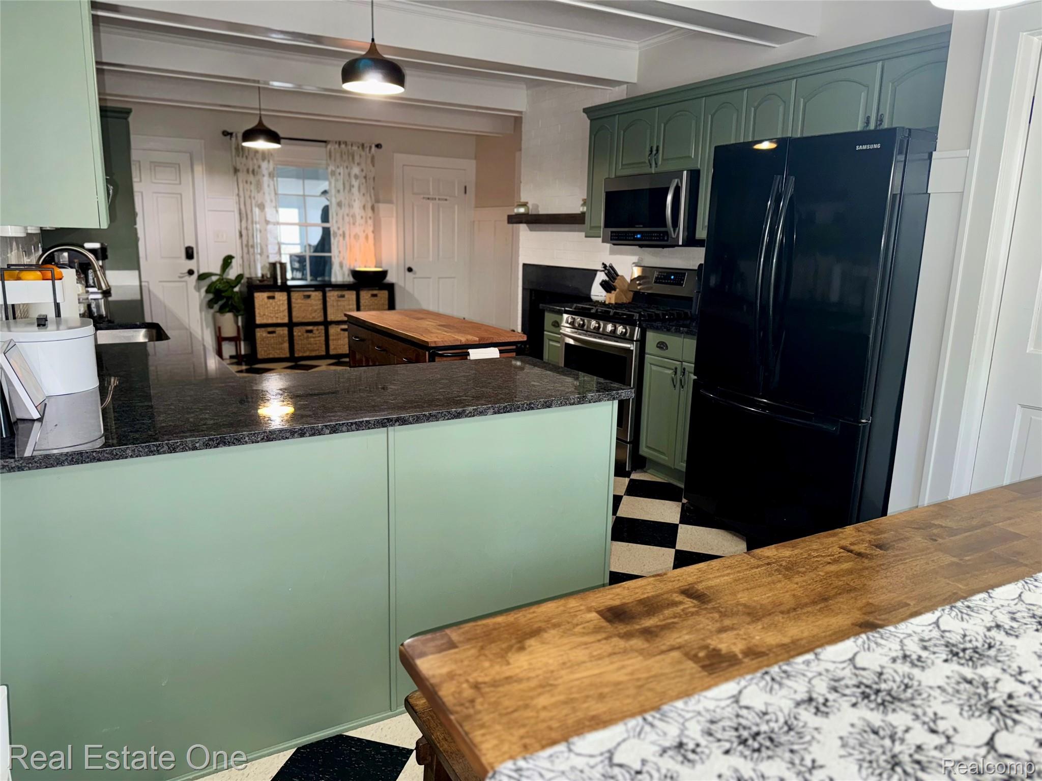 22601 W Main Street