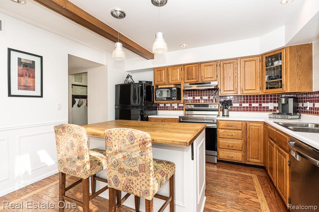 1217 Eagle Nest Drive