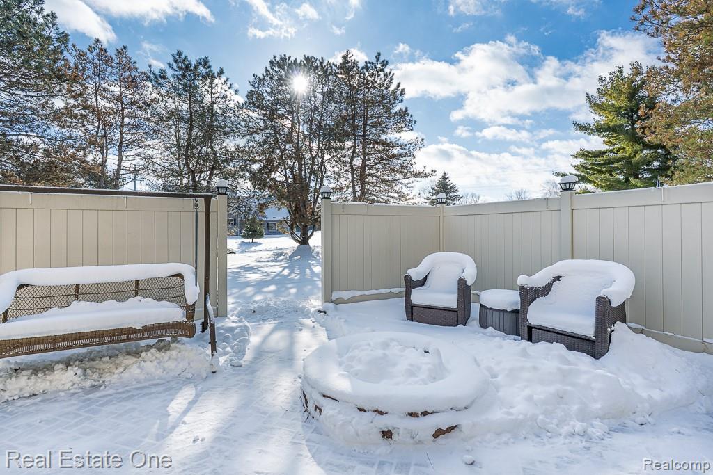 1217 Eagle Nest Drive