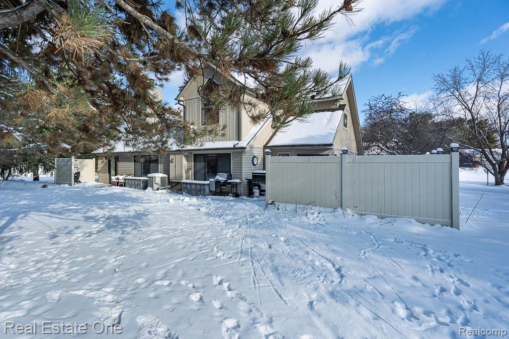 1217 Eagle Nest Drive
