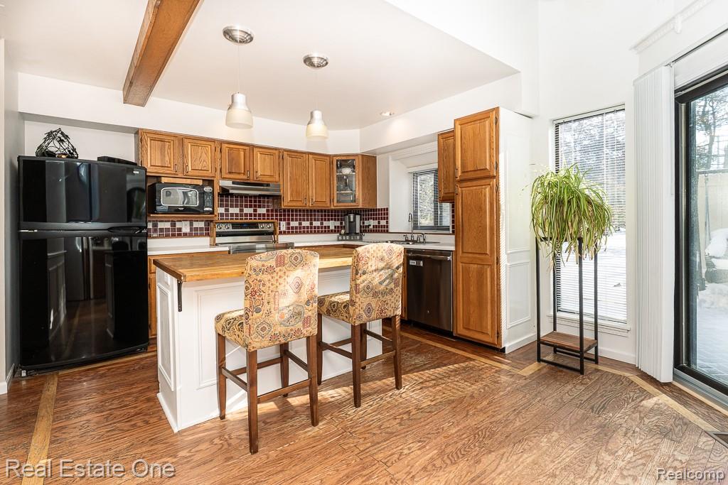 1217 Eagle Nest Drive