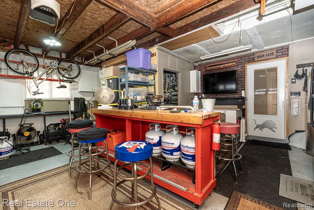 1217 Eagle Nest Drive