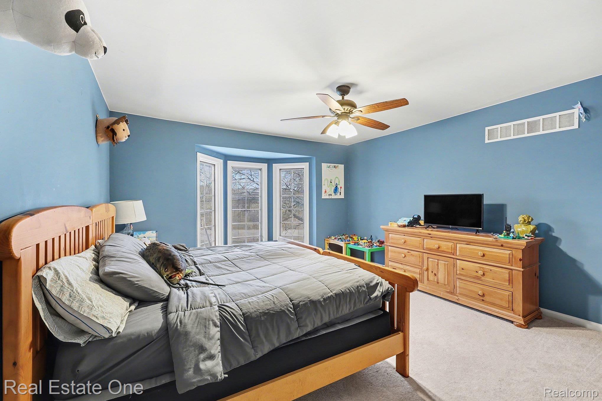 54990 Sherwood Lane