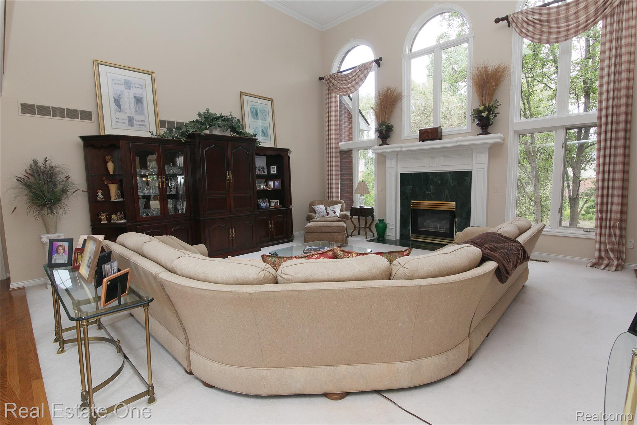3991 Oakfield Court