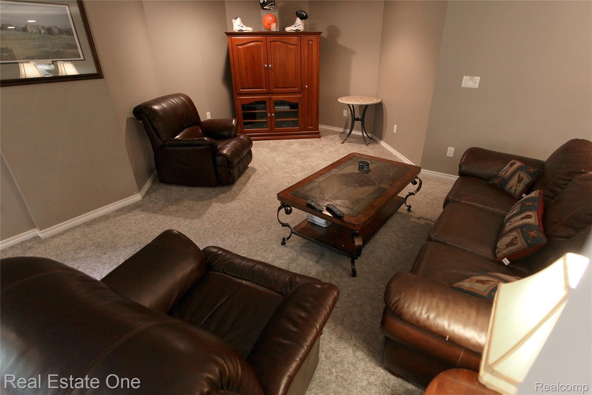 3991 Oakfield Court