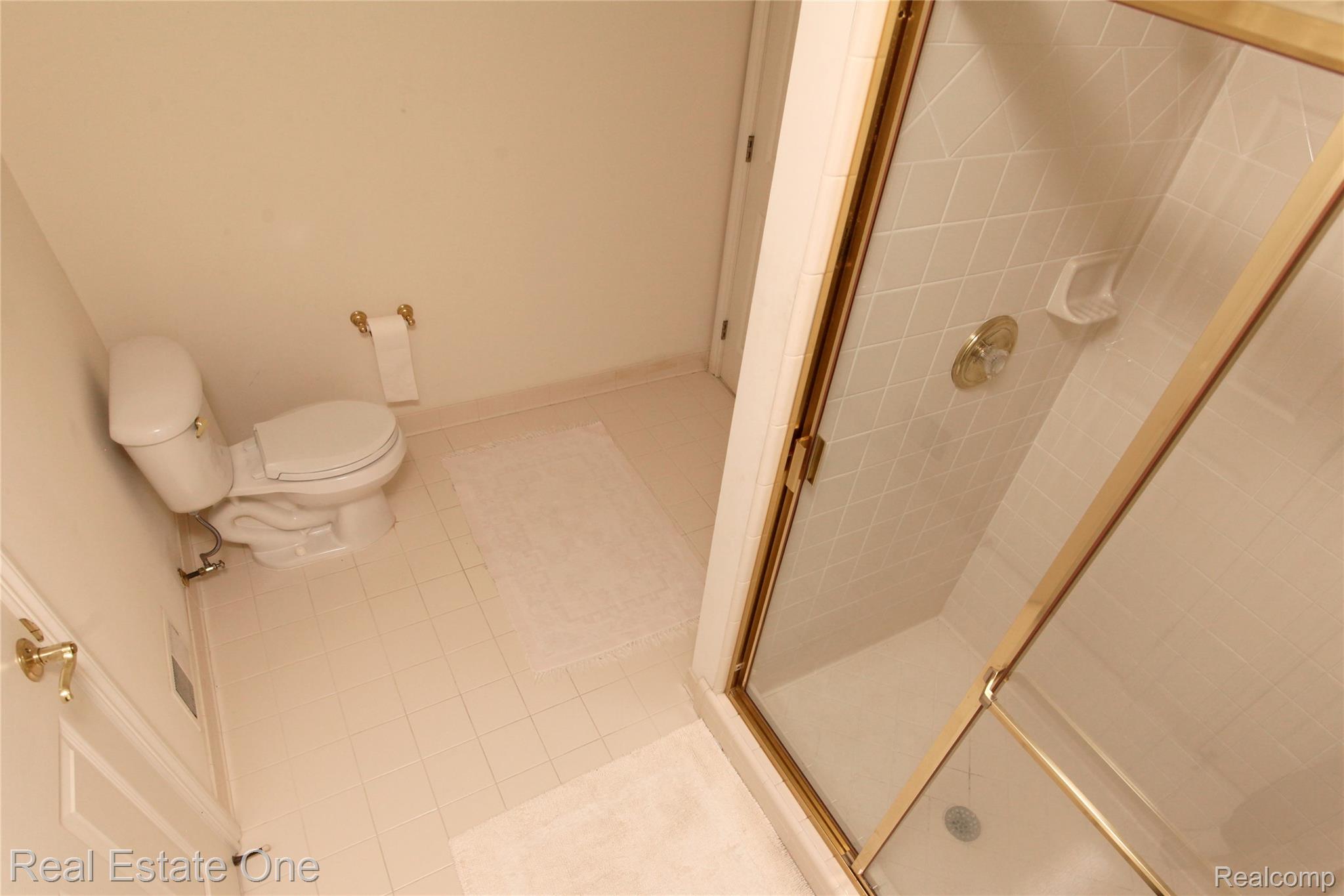 3991 Oakfield Court