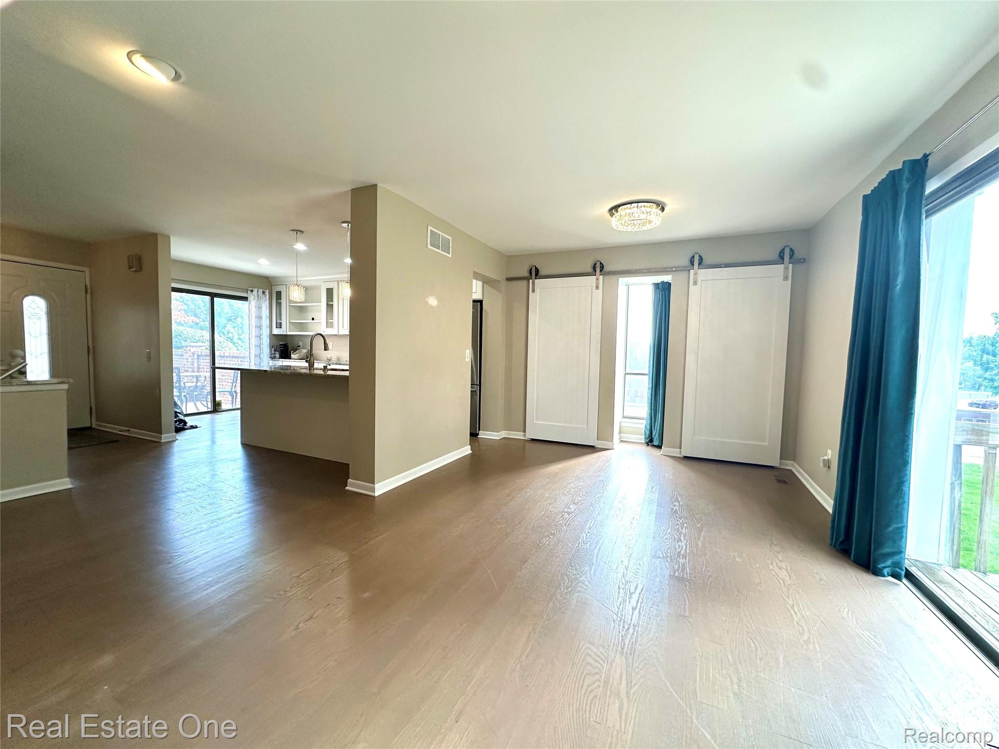 410 Willow Grove Lane