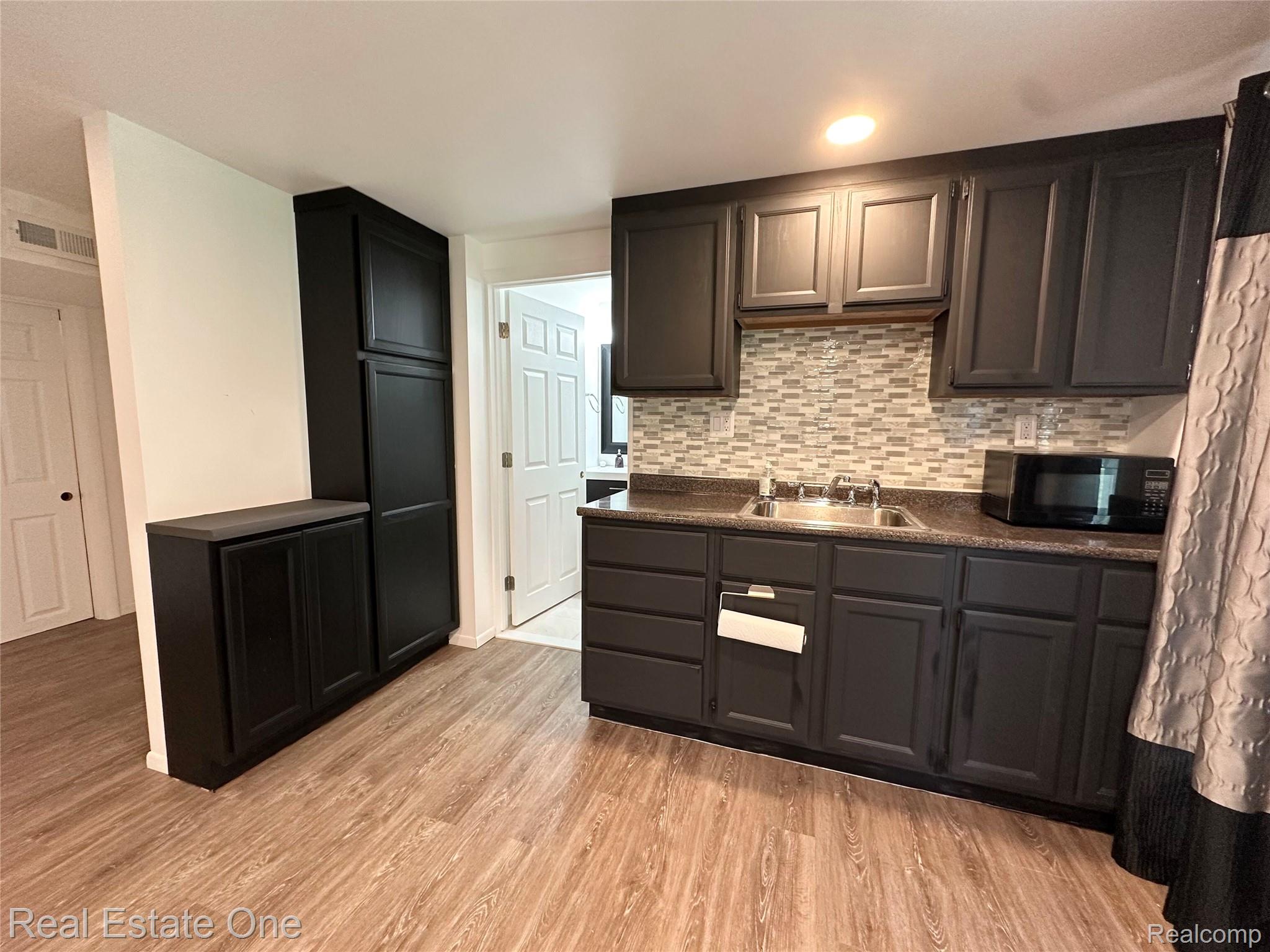 410 Willow Grove Lane