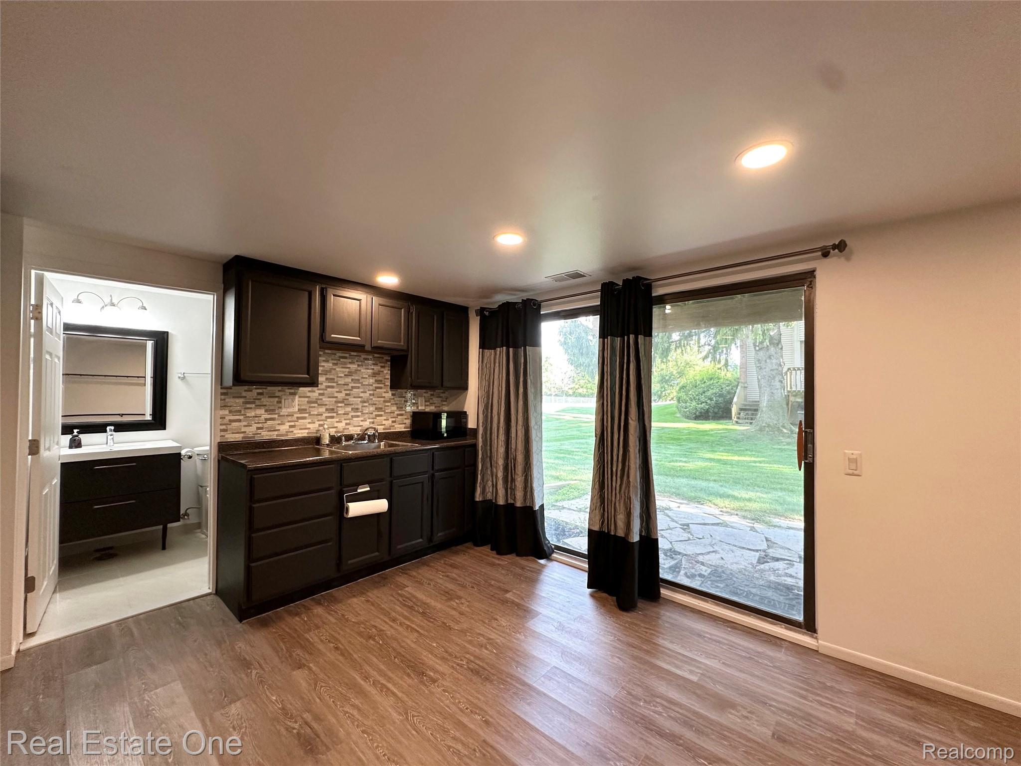 410 Willow Grove Lane