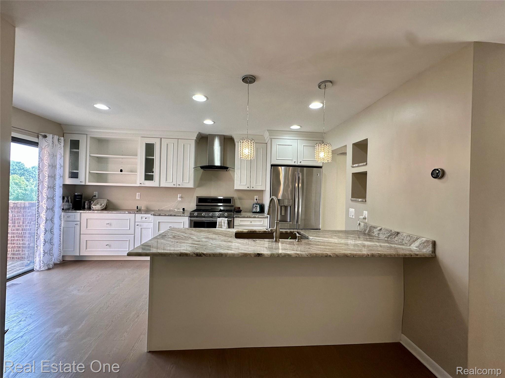 410 Willow Grove Lane