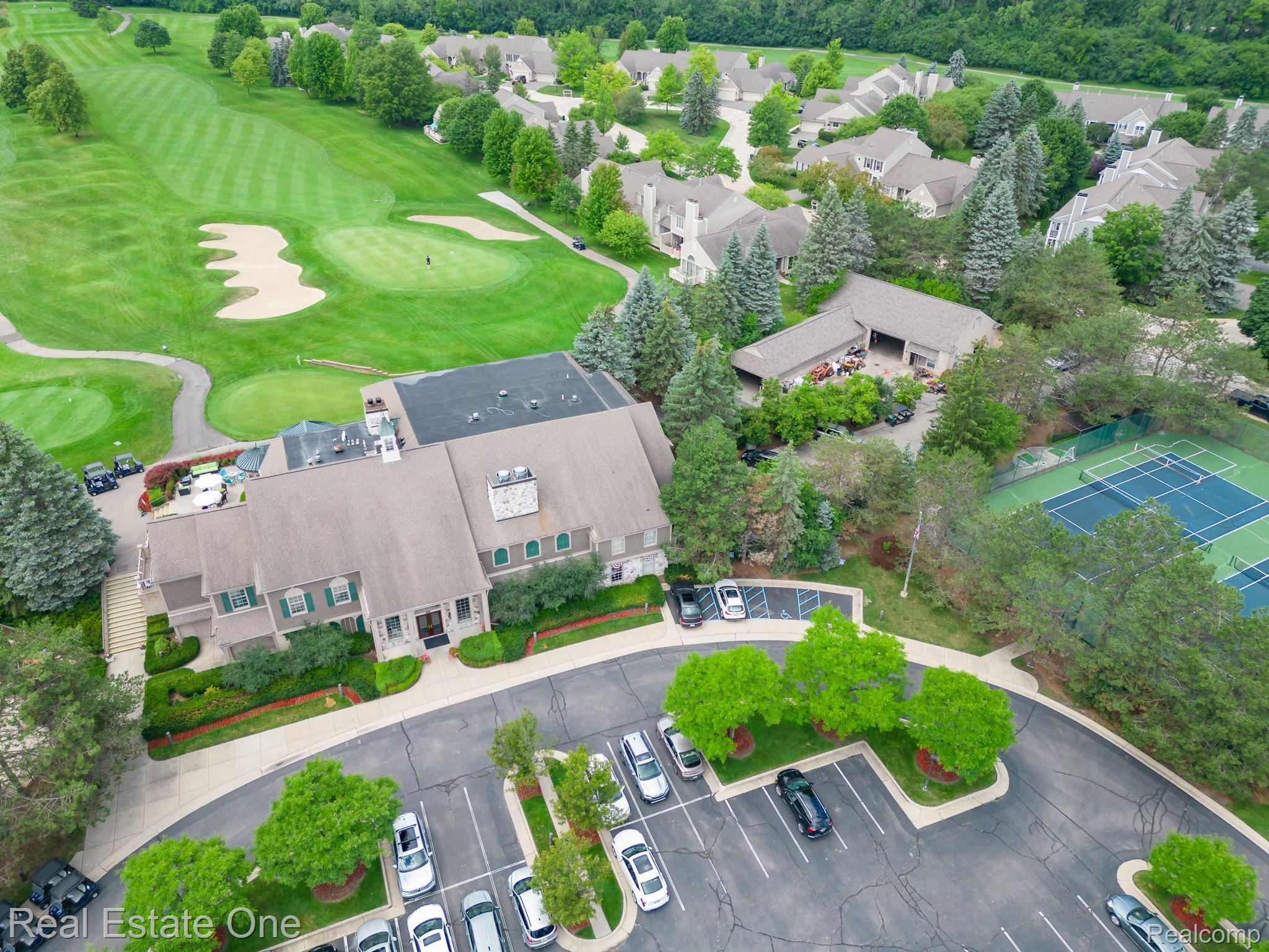 1903 Eagle Pointe