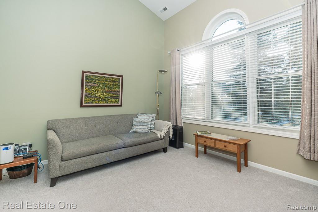 1903 Eagle Pointe