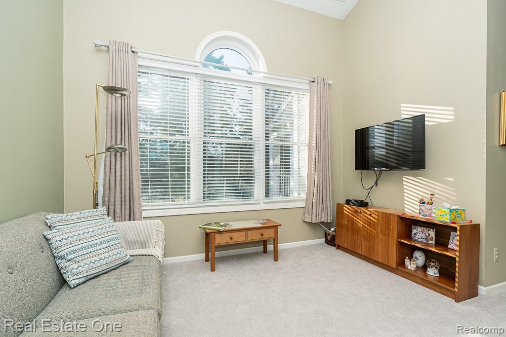 1903 Eagle Pointe