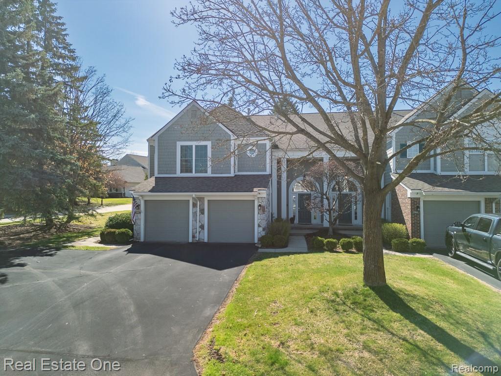 1903 Eagle Pointe