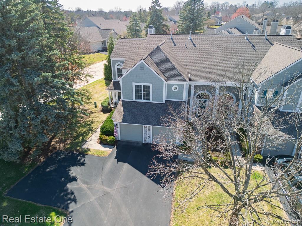 1903 Eagle Pointe