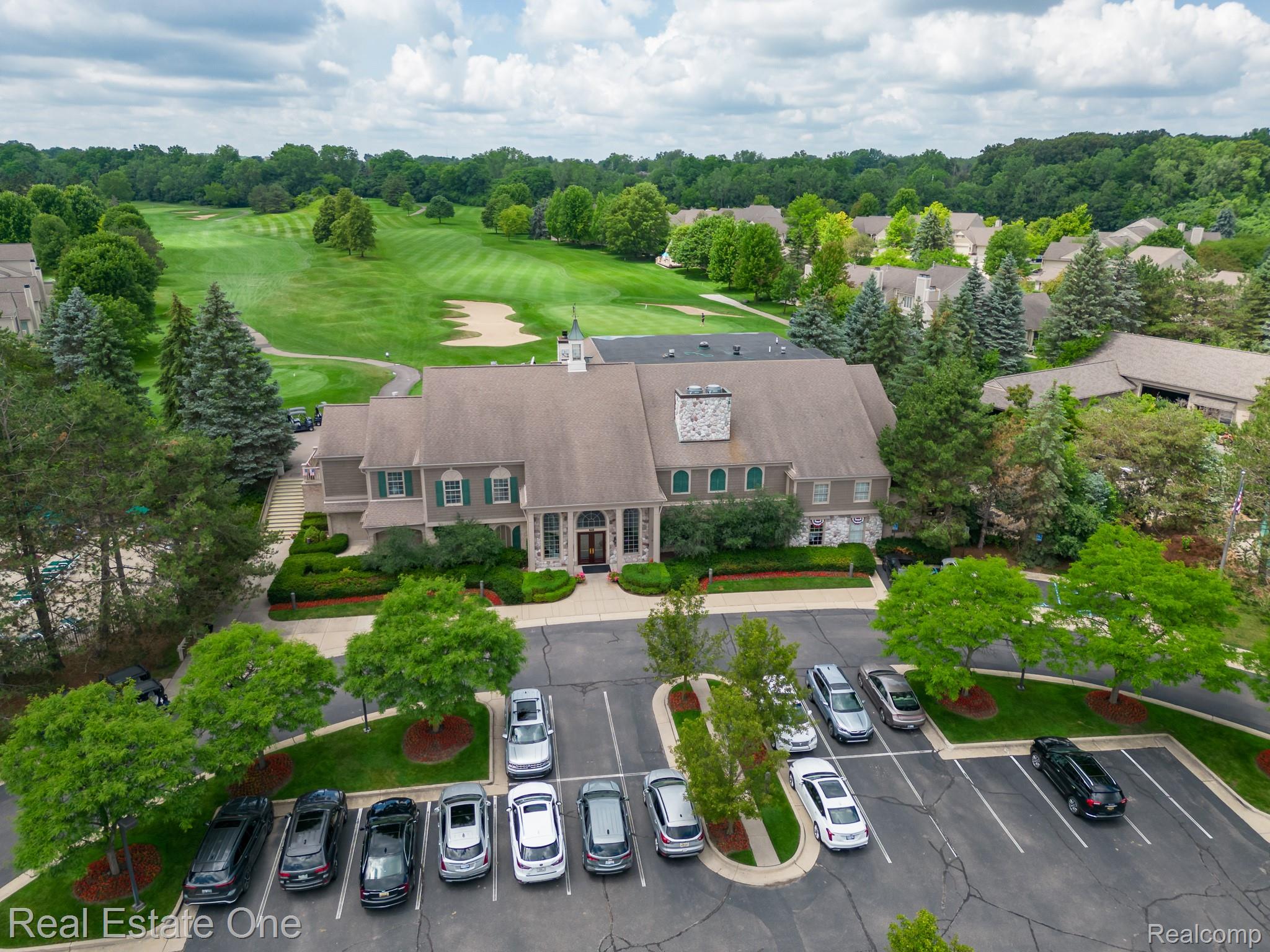 1903 Eagle Pointe