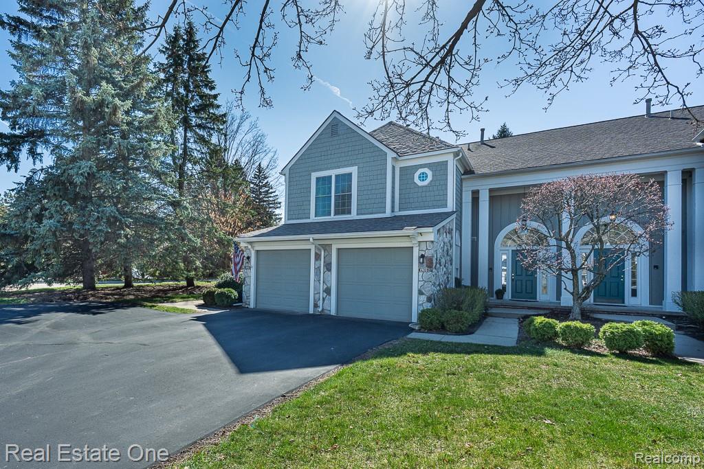 1903 Eagle Pointe