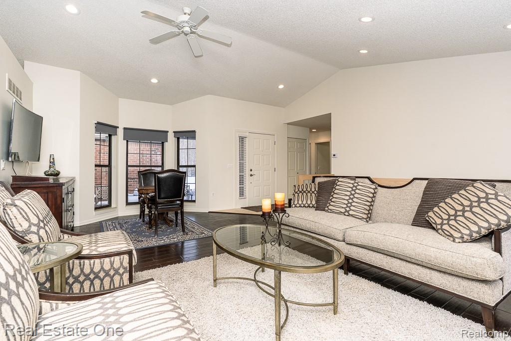 7086 Danbrooke Court