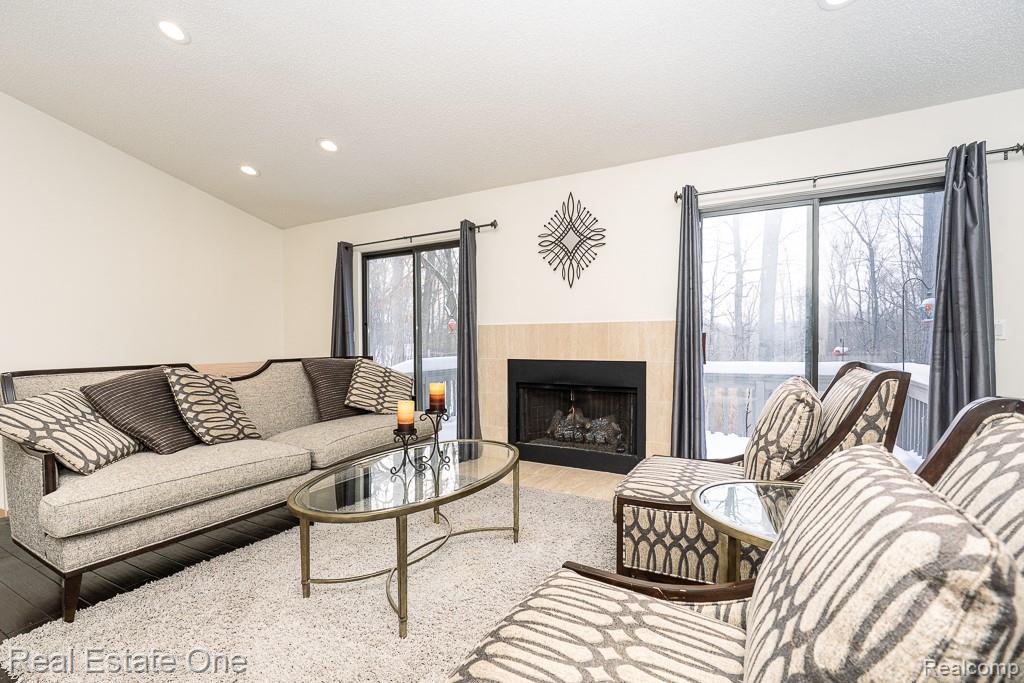 7086 Danbrooke Court