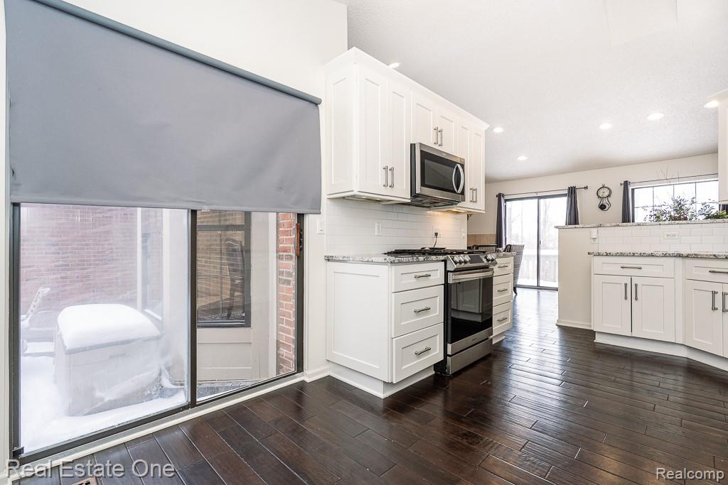 7086 Danbrooke Court