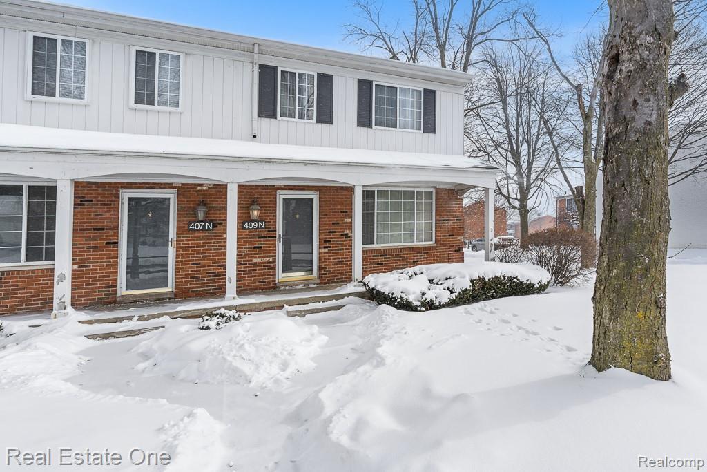 409 Fox Hills Drive N Unit: 95