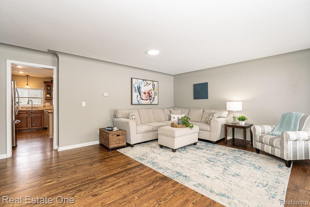 395 Wimpole Drive
