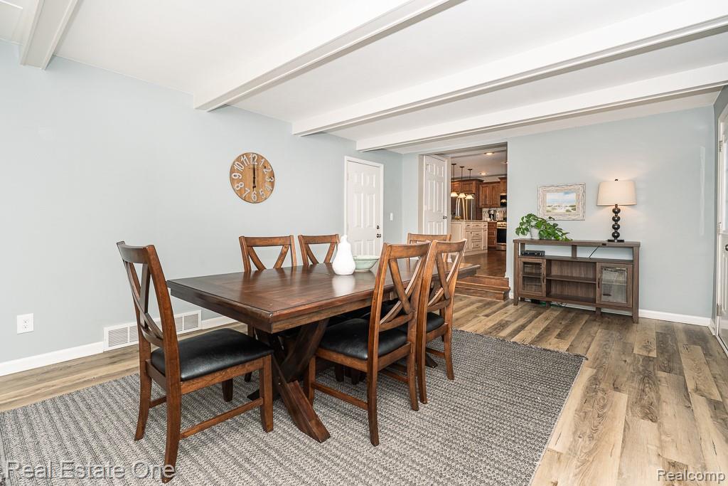 395 Wimpole Drive