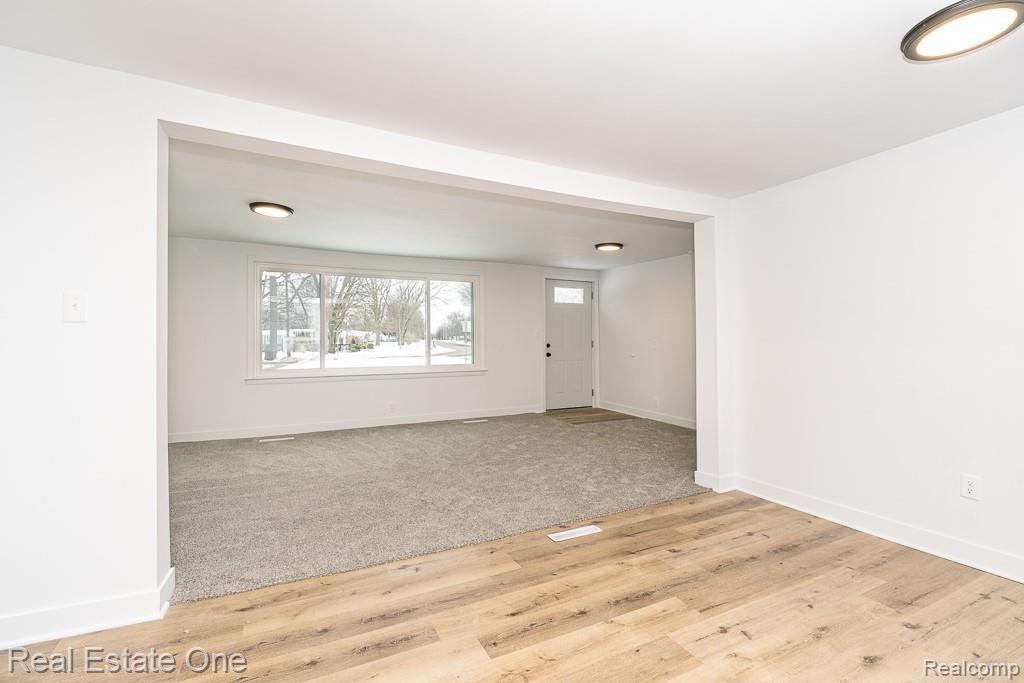 2031 Woodland Pass