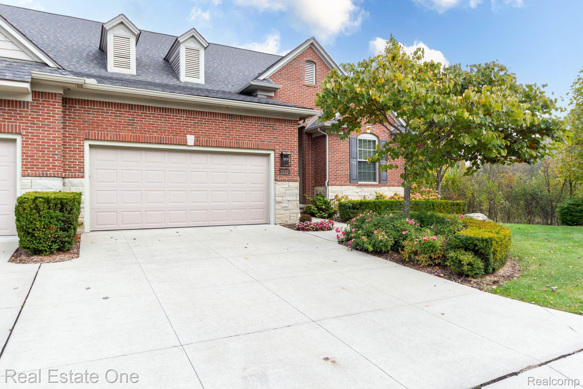 2222 Sanctuary Court Court Unit: 2