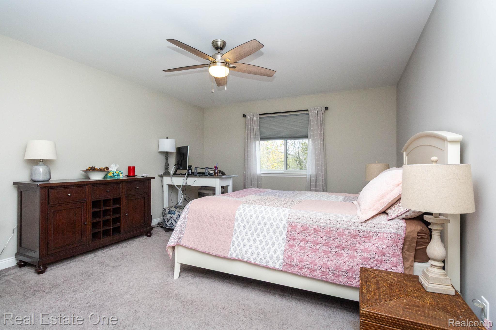 2222 Sanctuary Court Court Unit: 2