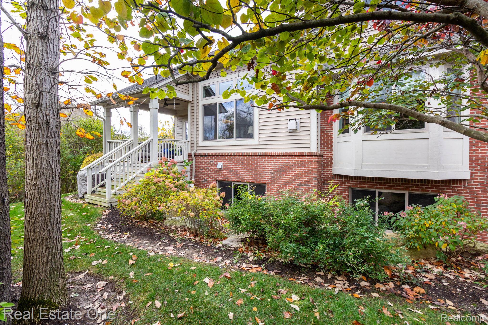 2222 Sanctuary Court Court Unit: 2