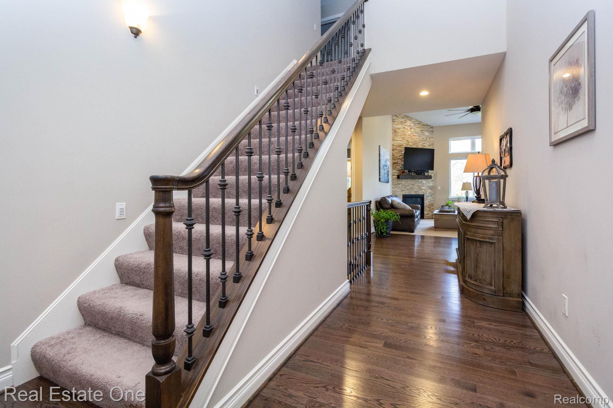 2222 Sanctuary Court Court Unit: 2