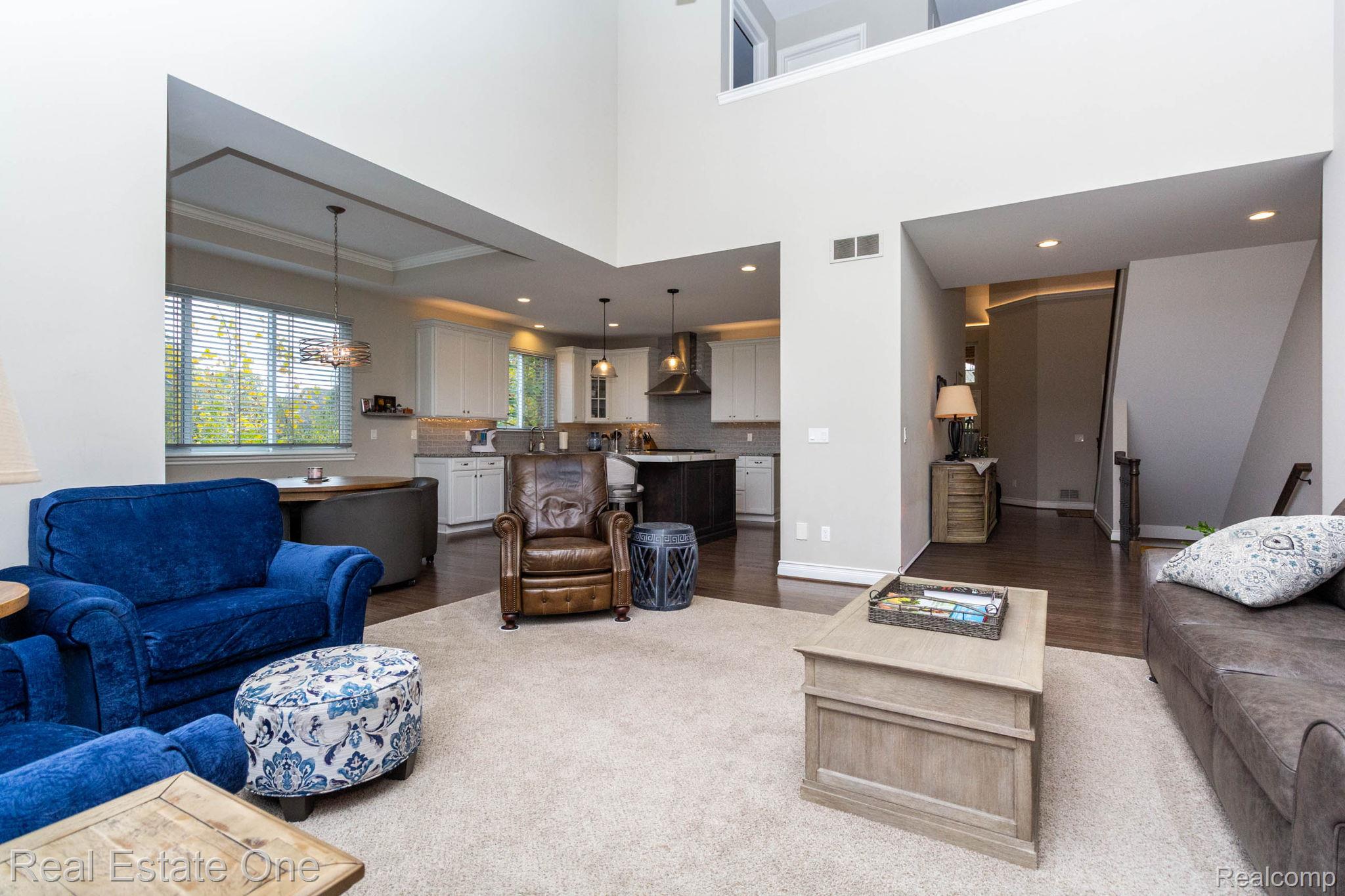 2222 Sanctuary Court Court Unit: 2