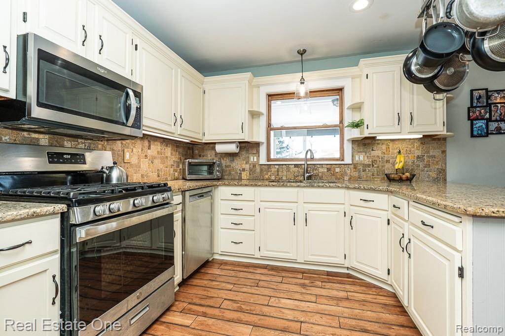 26117 Stancrest Drive