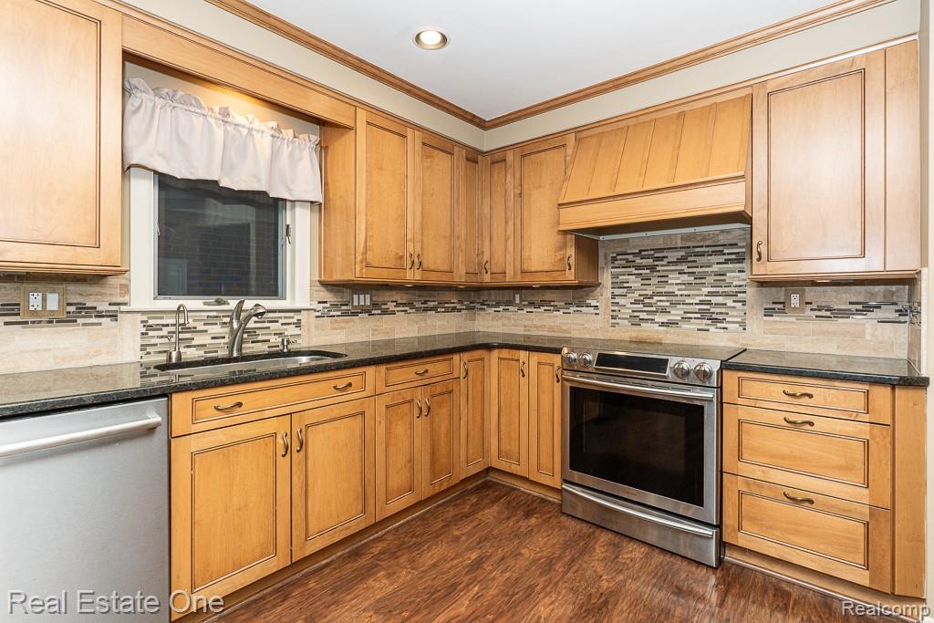 354 Reitman Court