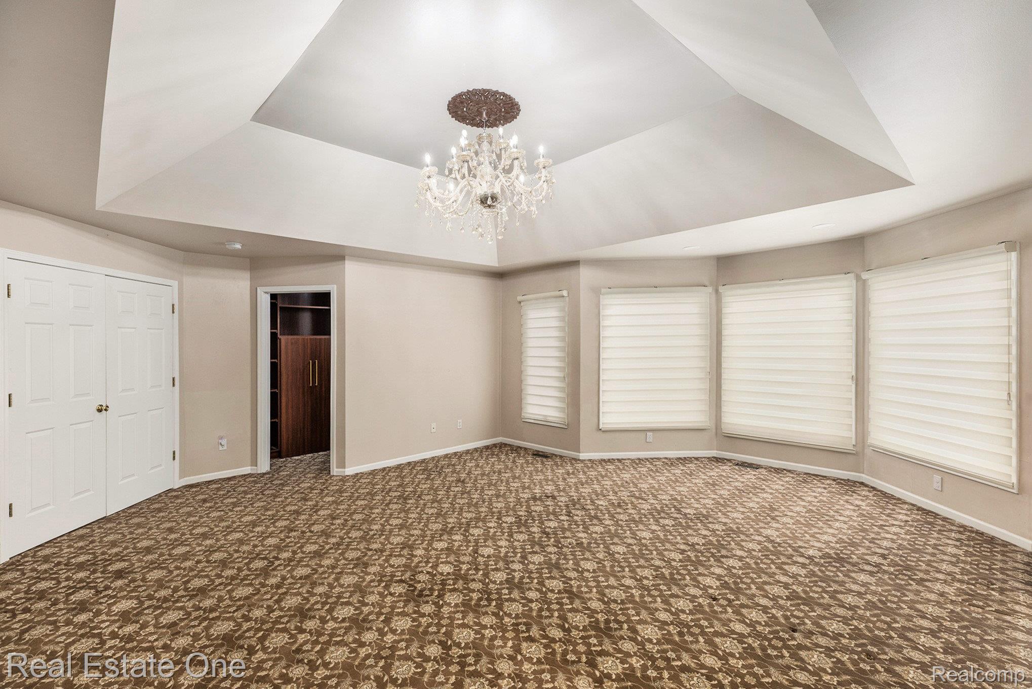 54782 Whitby Way