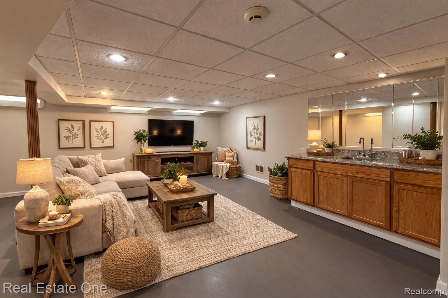 1811 Campus Court