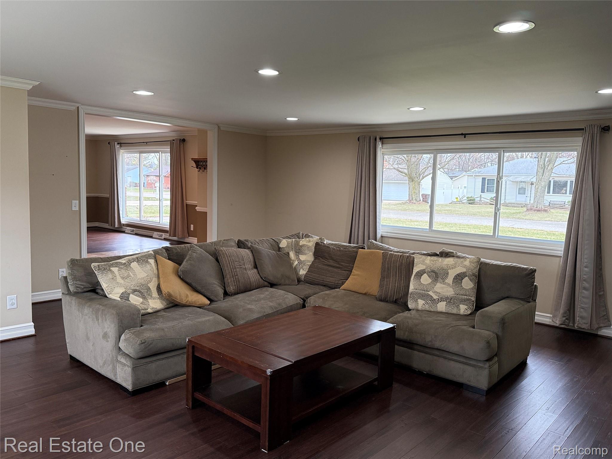 50709 Mile End Drive