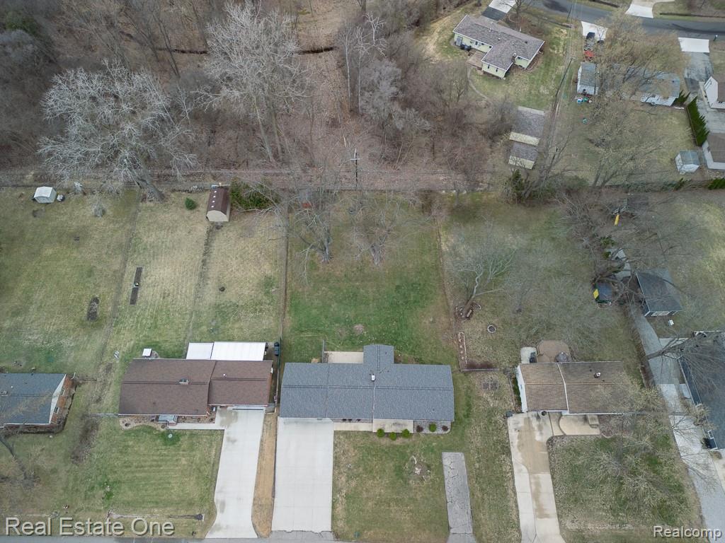 50709 Mile End Drive