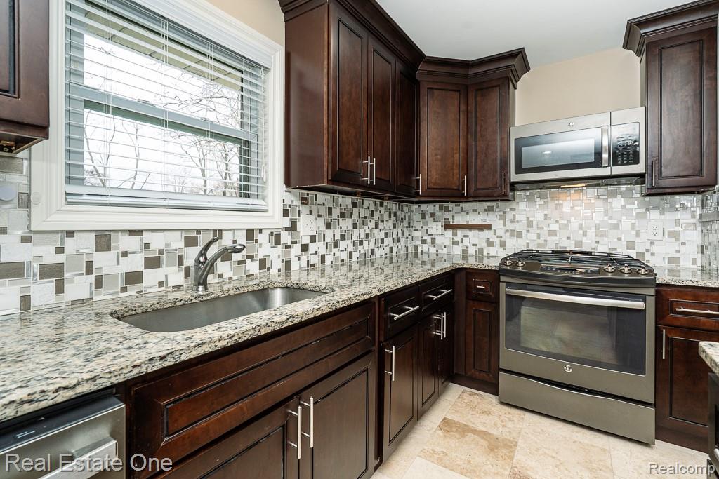 50709 Mile End Drive