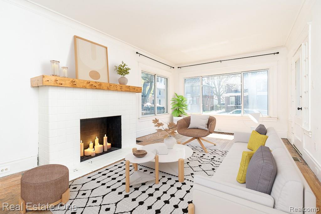 40 Moser Place