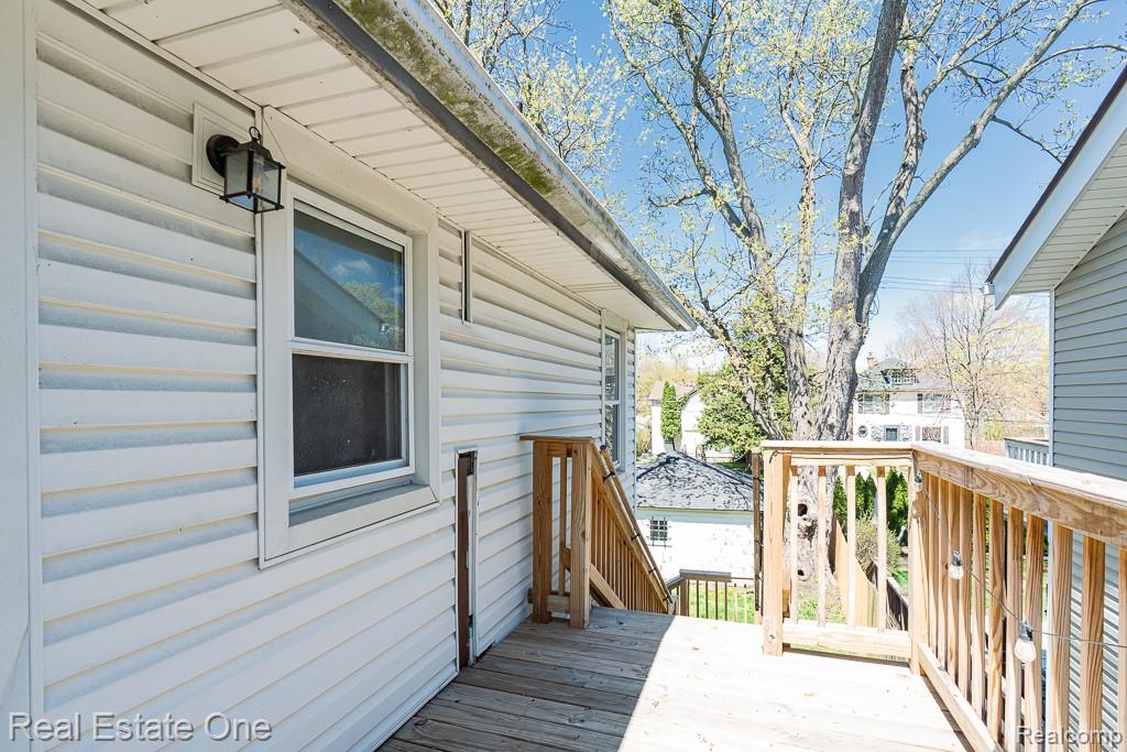 40 Moser Place