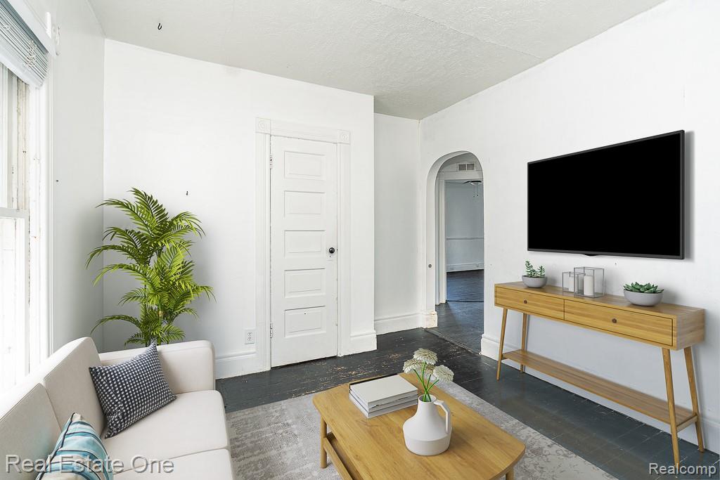 40 Moser Place