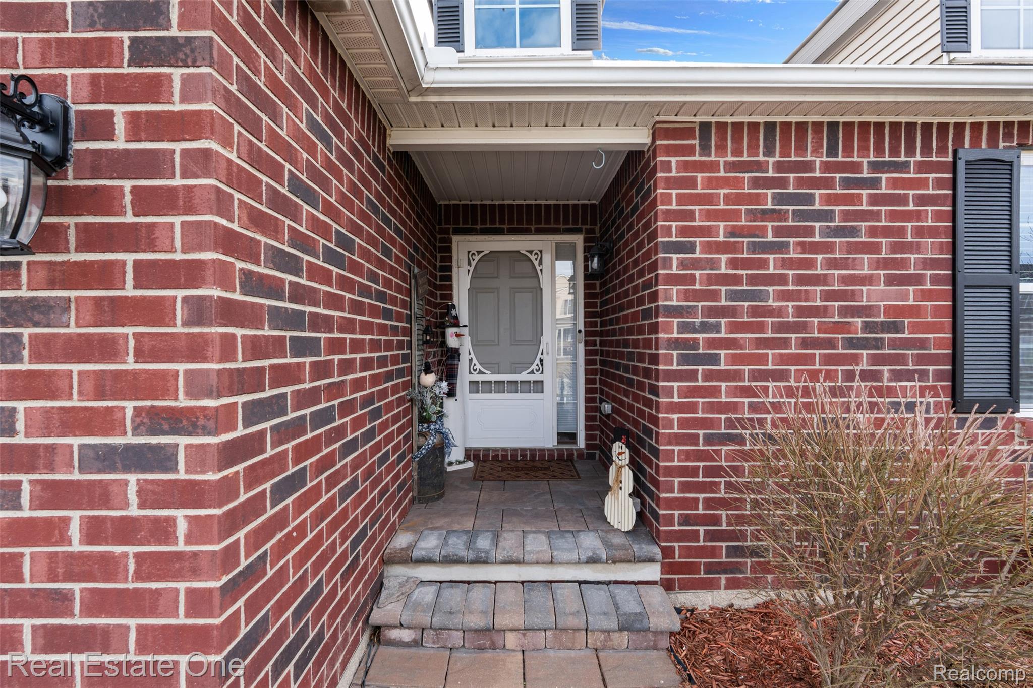 41186 Dortmund Drive