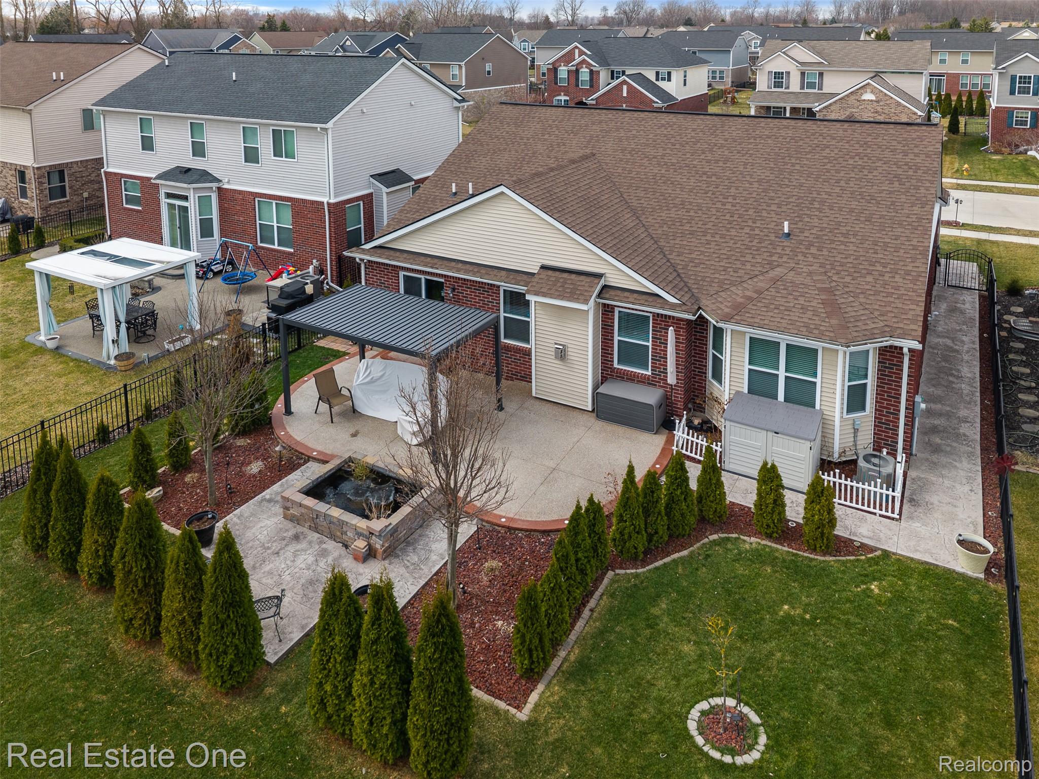 41186 Dortmund Drive
