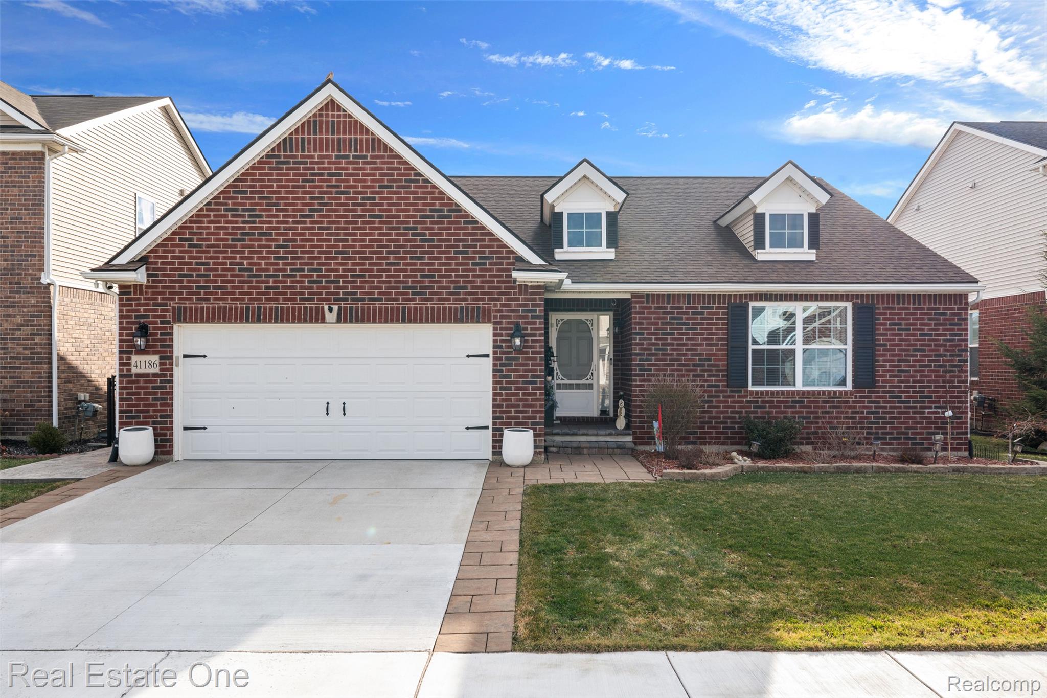 41186 Dortmund Drive