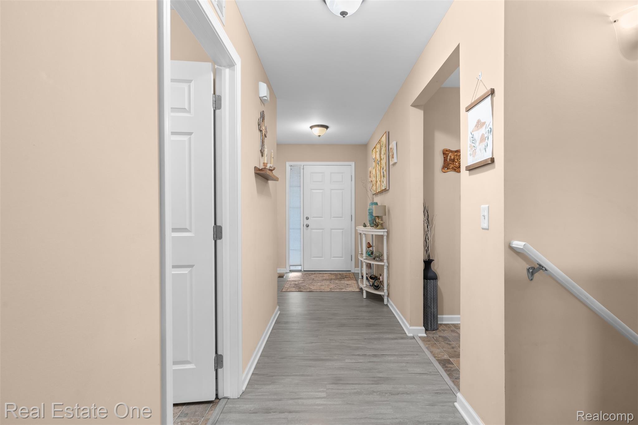 41186 Dortmund Drive