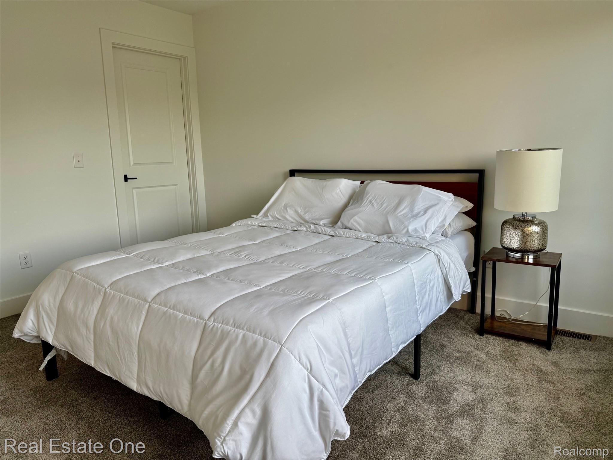1547 Pallister Street Unit: 11