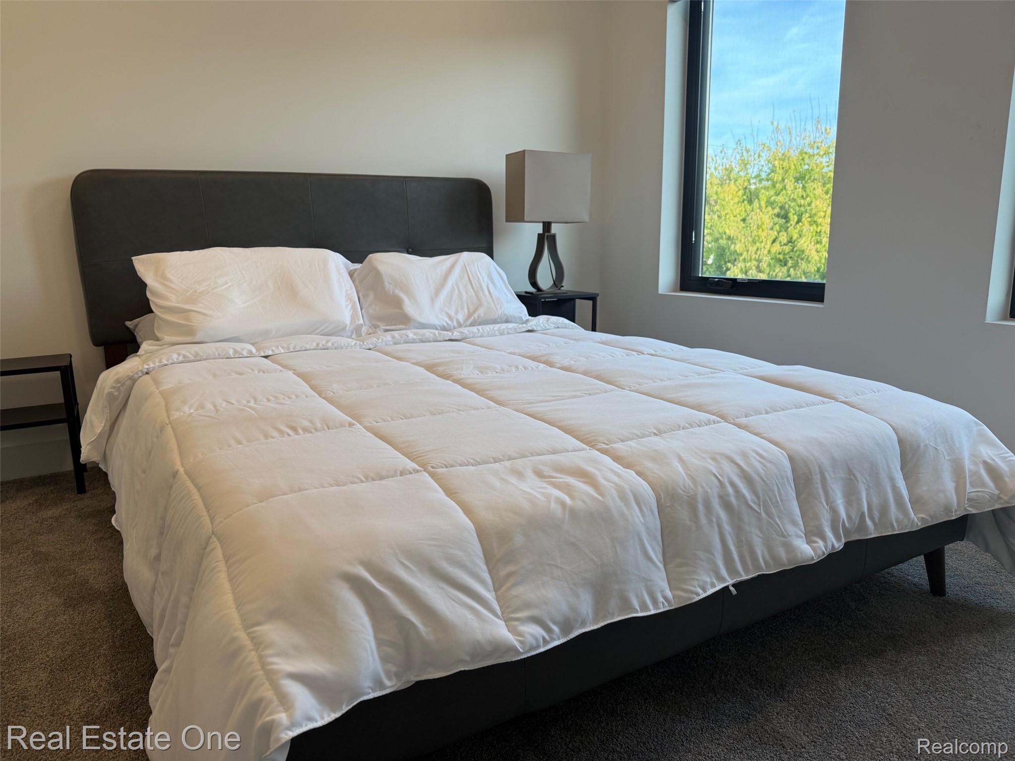 1547 Pallister Street Unit: 11